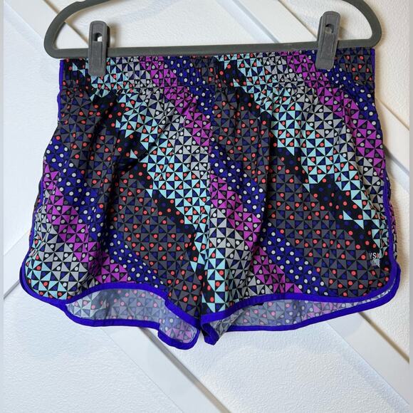 Victoria's Secret VSX Sport The Player Running Shorts Geometric Pattern Size L - Picture 1 of 6